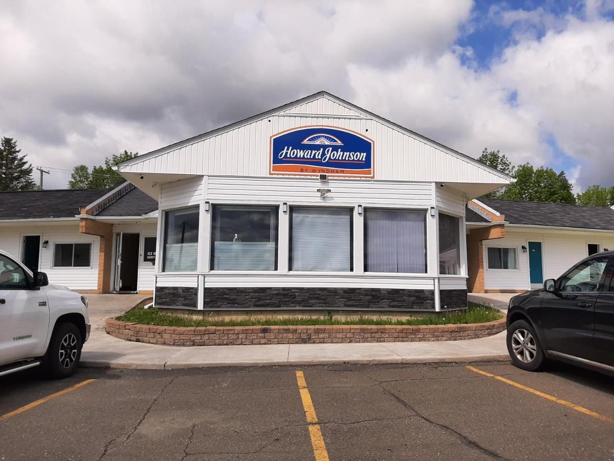 Howard Johnson By Wyndham Woodstock Nb Ngoại thất bức ảnh