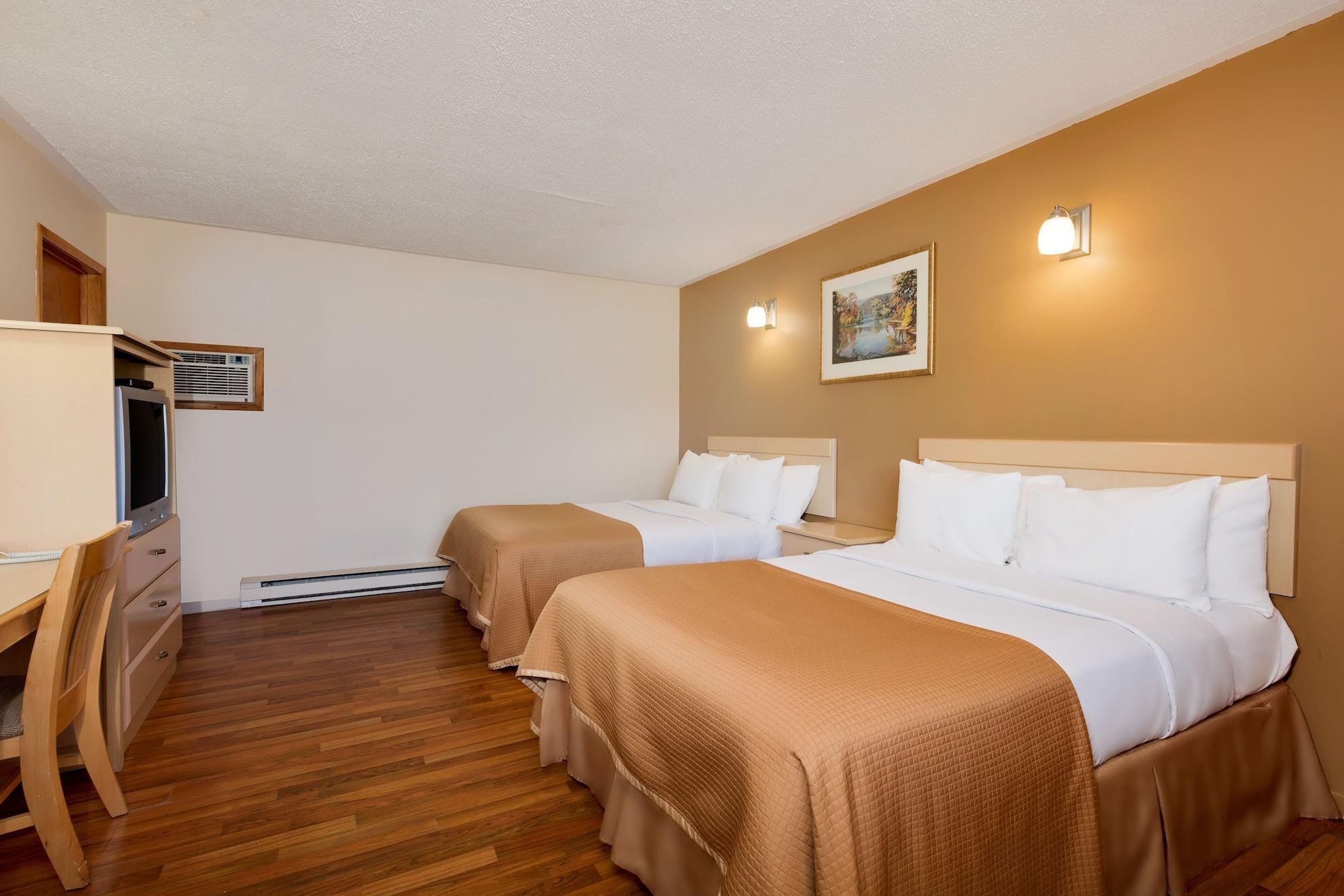 Howard Johnson By Wyndham Woodstock Nb Ngoại thất bức ảnh