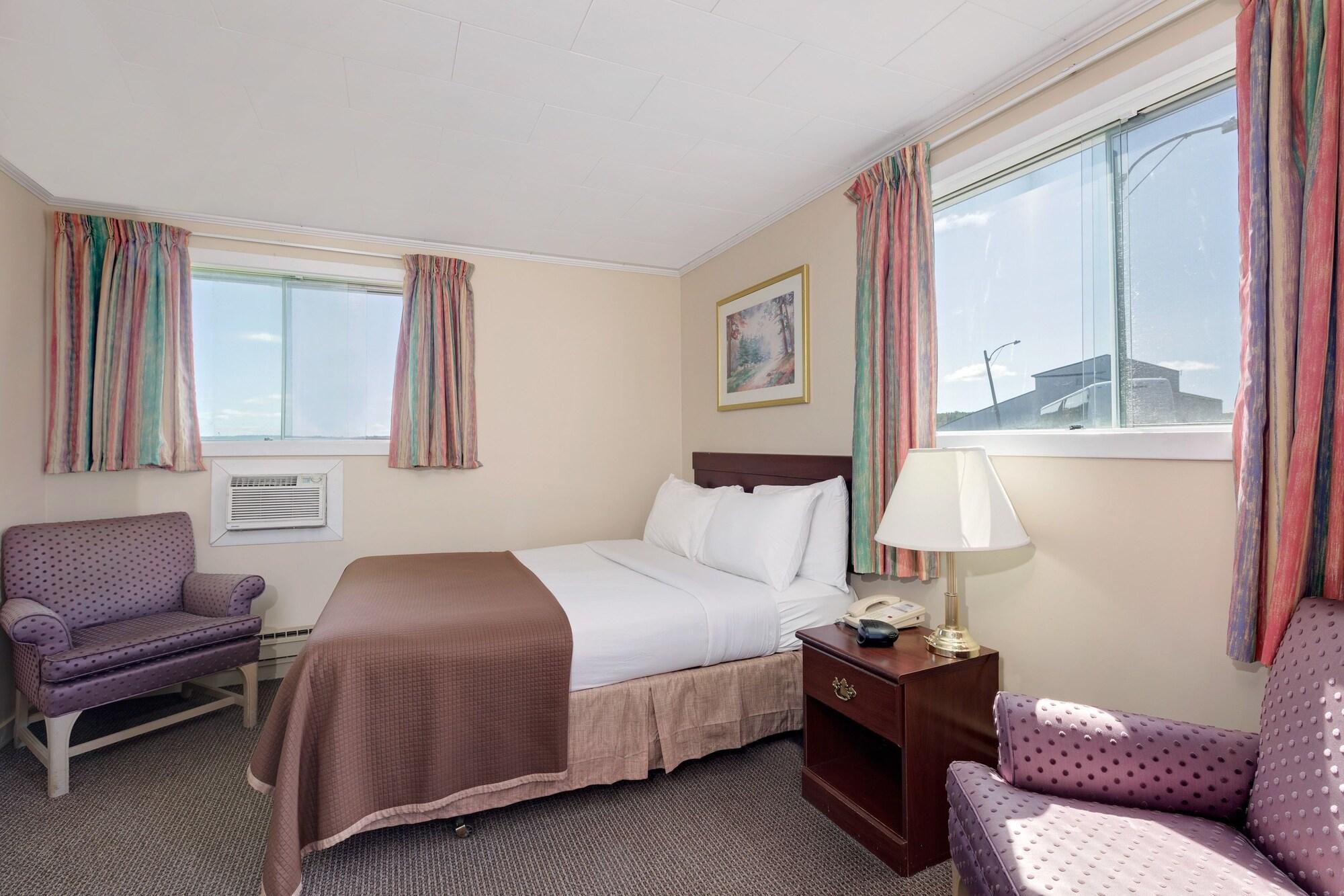 Howard Johnson By Wyndham Woodstock Nb Ngoại thất bức ảnh