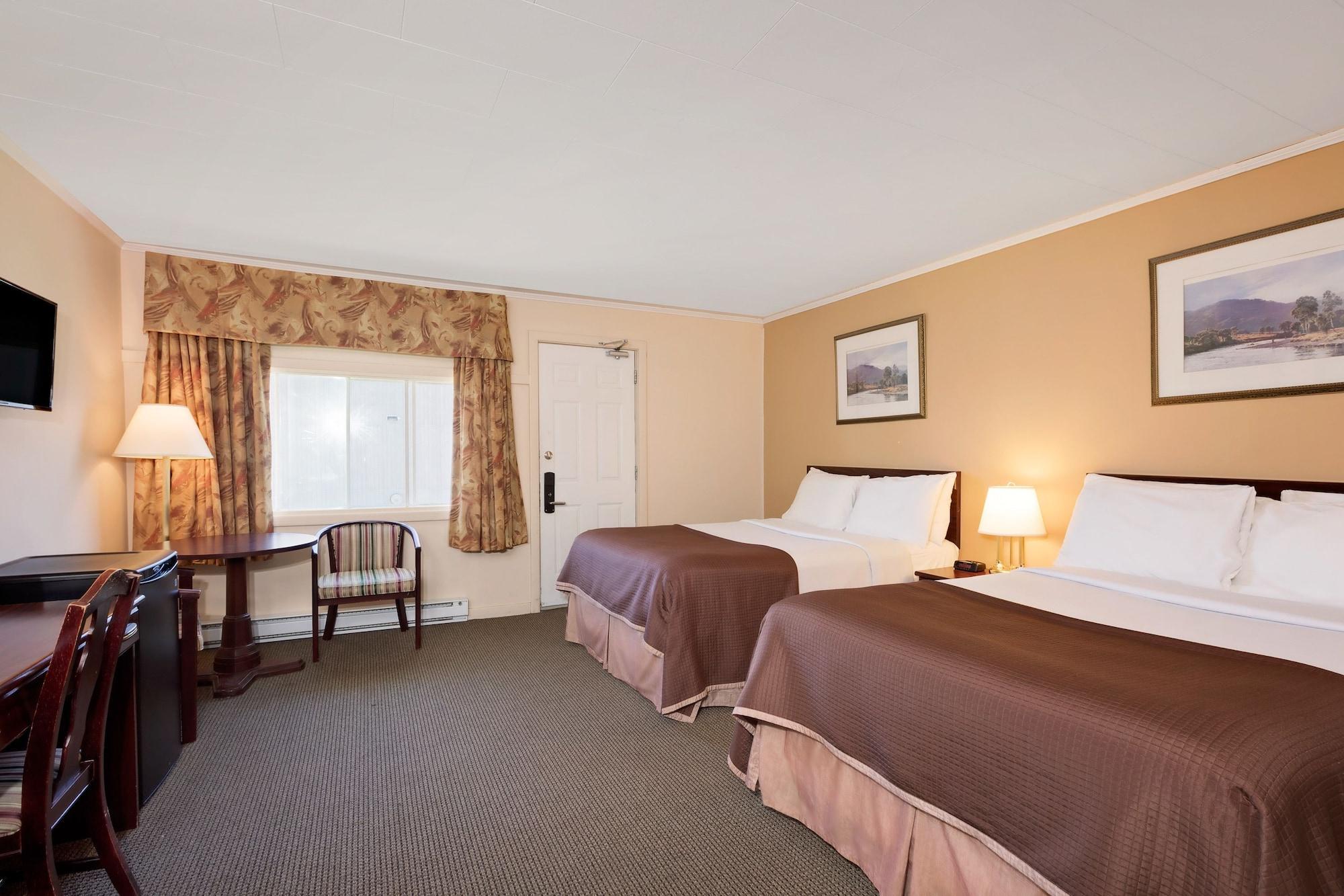 Howard Johnson By Wyndham Woodstock Nb Ngoại thất bức ảnh