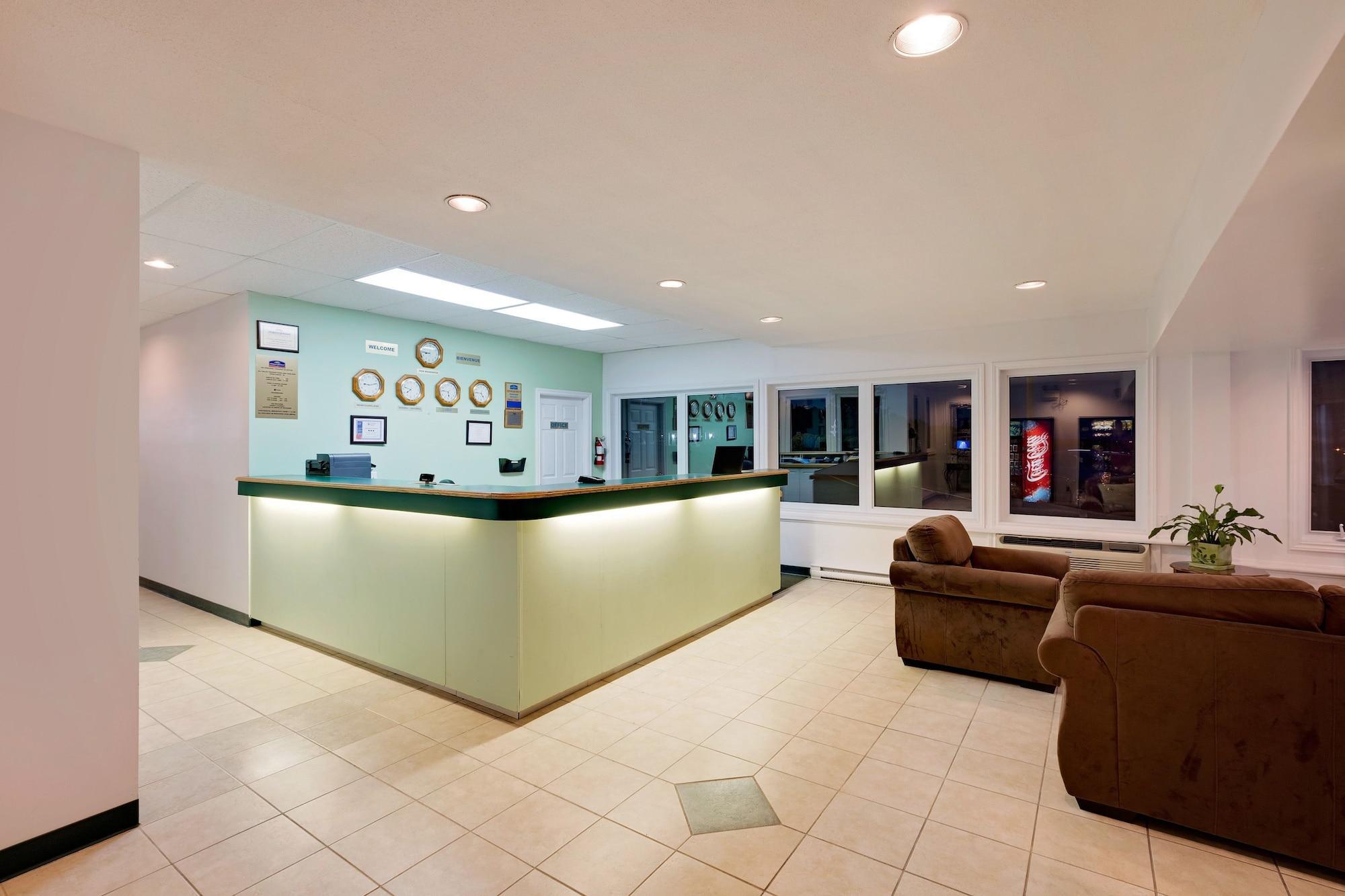 Howard Johnson By Wyndham Woodstock Nb Ngoại thất bức ảnh